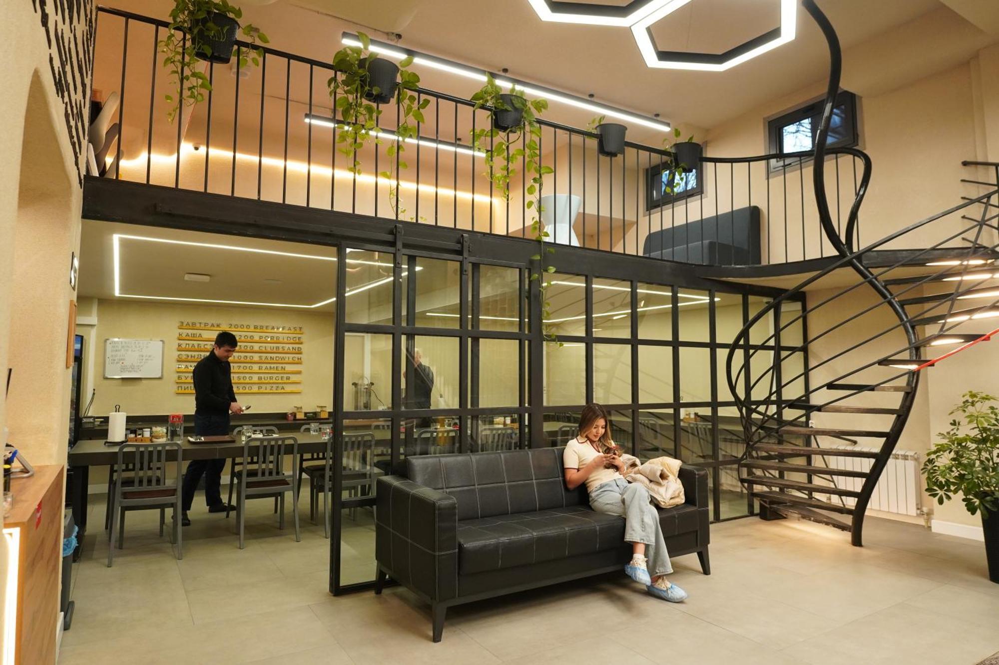 Aq Minisuites Almaty Extérieur photo